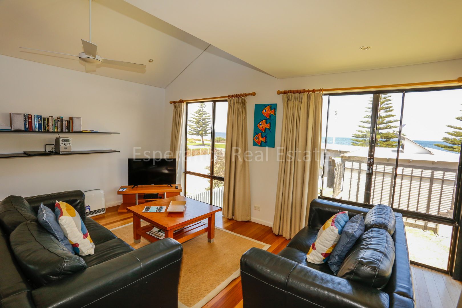 11/14 The Esplanade, Esperance WA 6450, Image 2