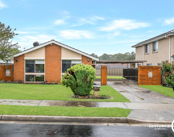 15 Brahma Close, Bossley Park NSW 2176