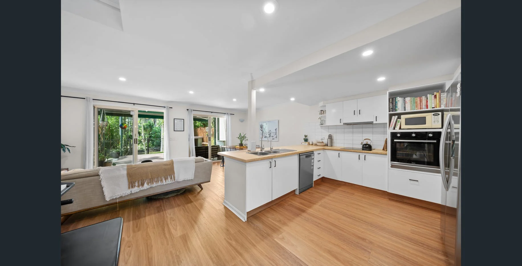 Additional image 2 of 28/1 Township Drive, Burleigh Heads QLD 4220