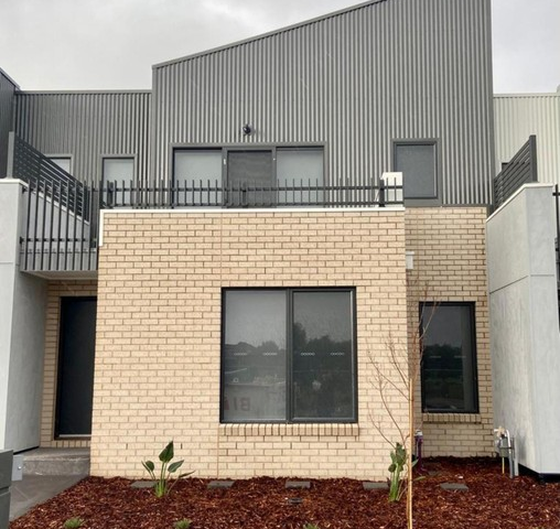 30 Kobe Crescent, Wollert VIC 3750