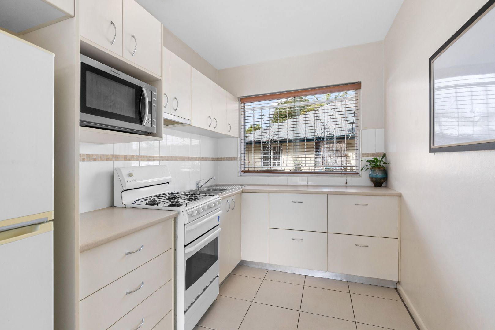 1/8 Gregory Street, Clayfield QLD 4011, Image 2
