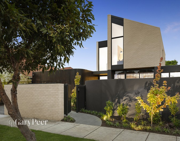 24 Sea View Street, Caulfield South VIC 3162