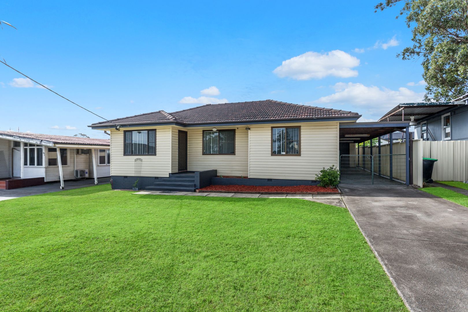 32 Trevanna Street, Busby NSW 2168, Image 1