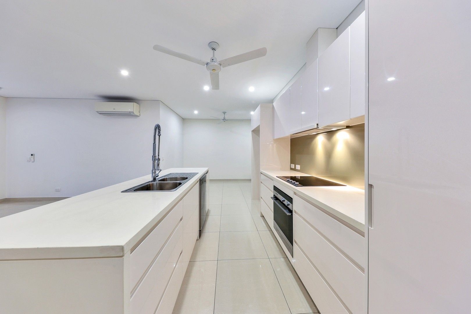 Unit 203/42 Gothenburg Crescent, Stuart Park NT 0820, Image 0