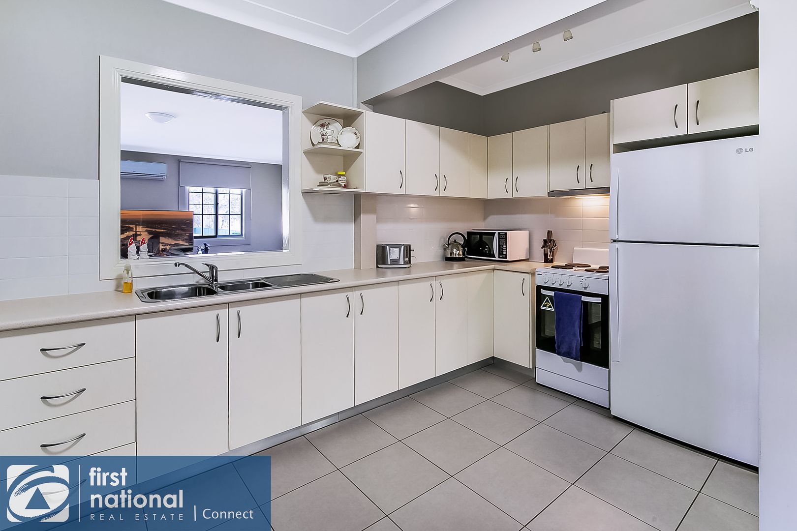 40 Nutt Rd, Londonderry NSW 2753, Image 2