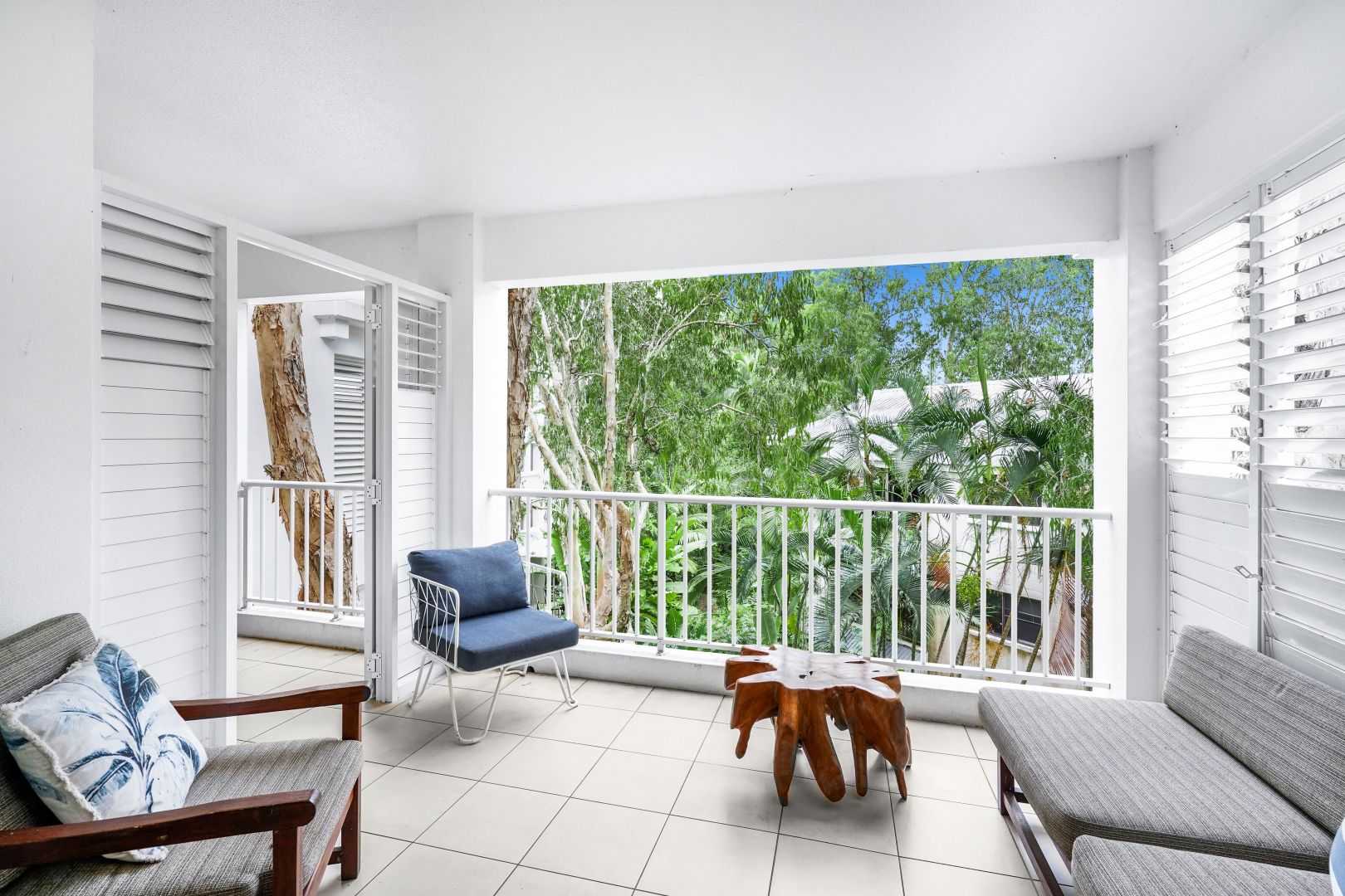 5437-5438/123-127 Williams Esplanade, Palm Cove QLD 4879, Image 2