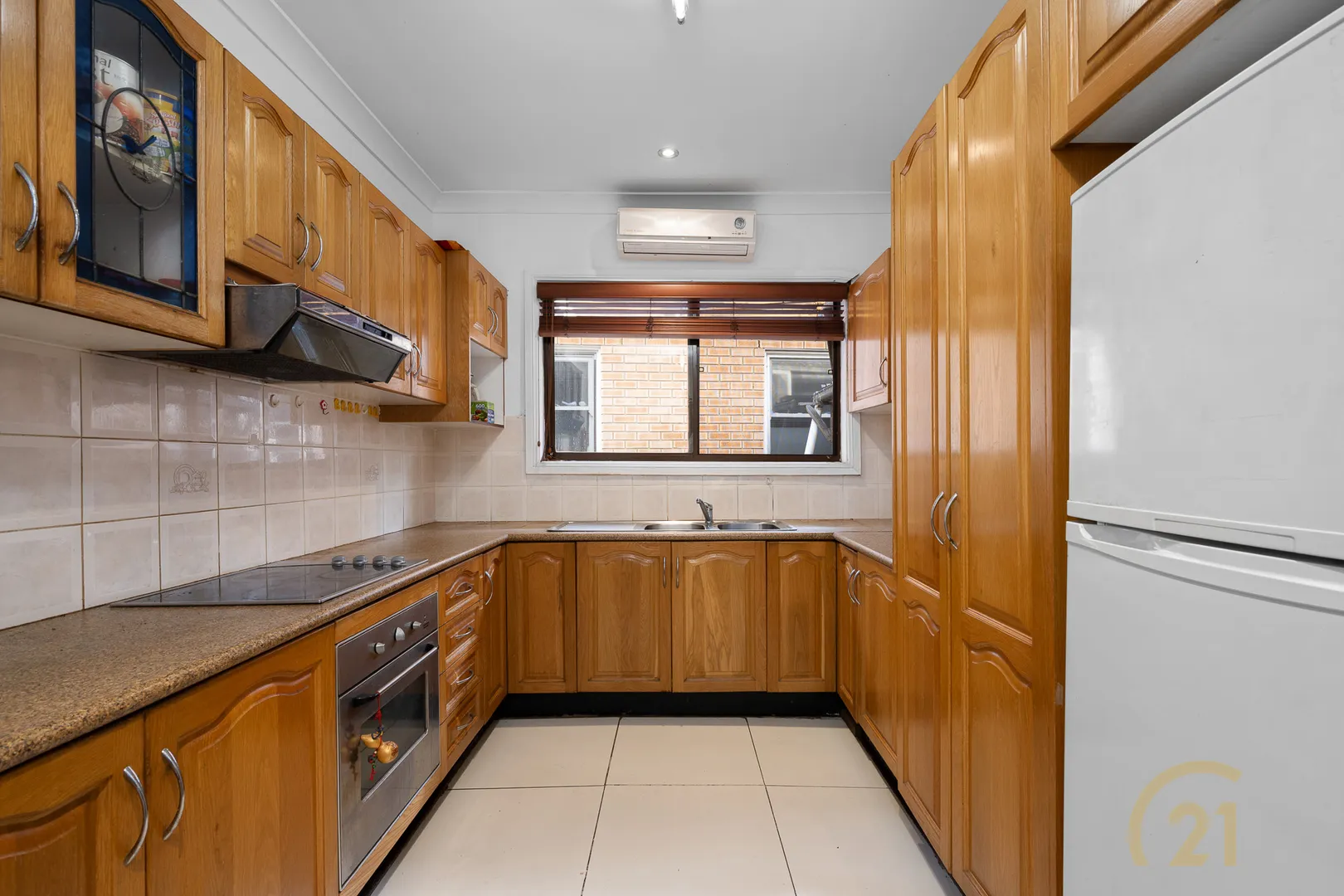 Family Living with Future Upside | 537.5sqm approx. Block | Granny Flat Potential (S.T.C.A) – pohled 3