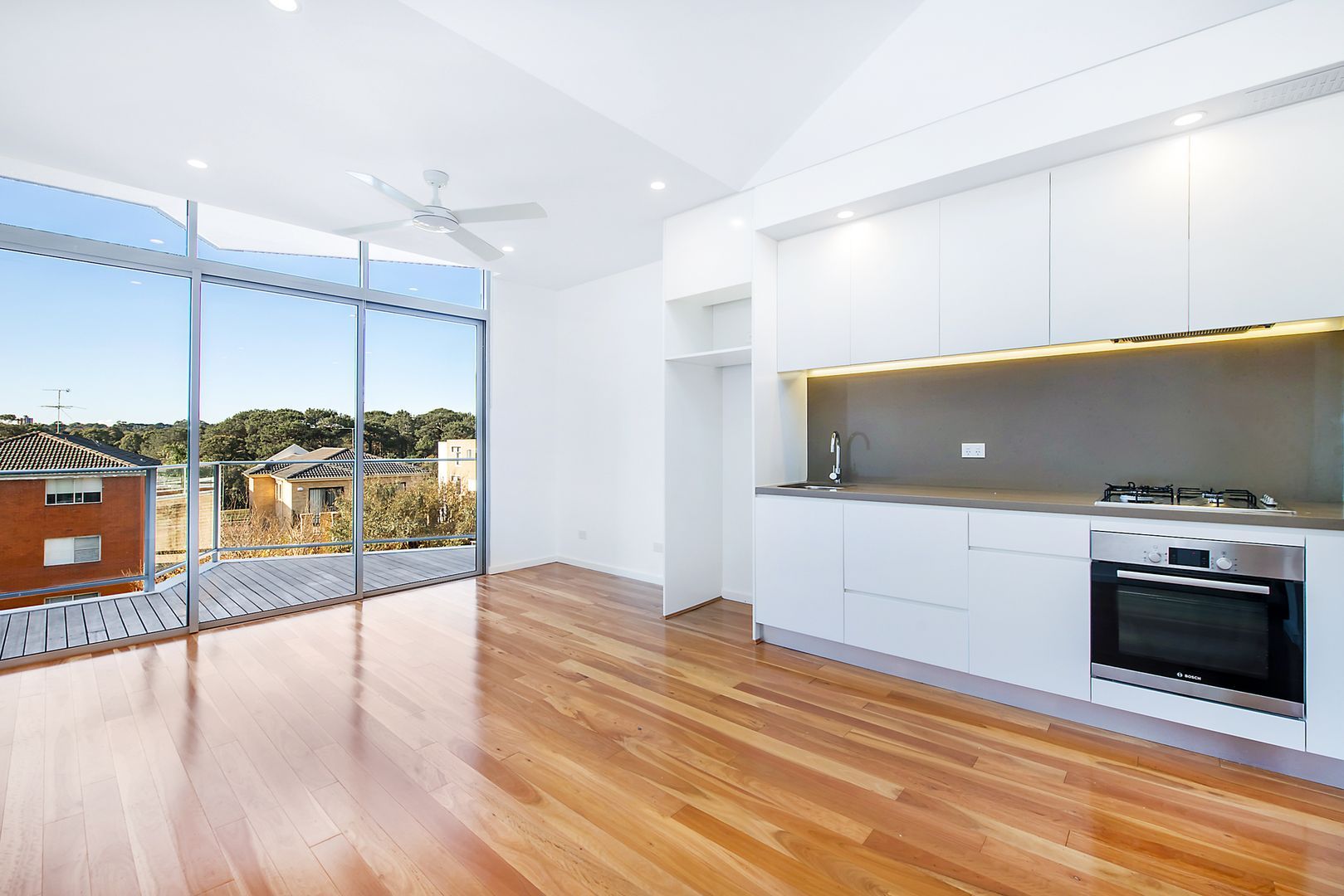 1 bedrooms Apartment / Unit / Flat in 306/10-20 Anzac Parade KENSINGTON NSW, 2033