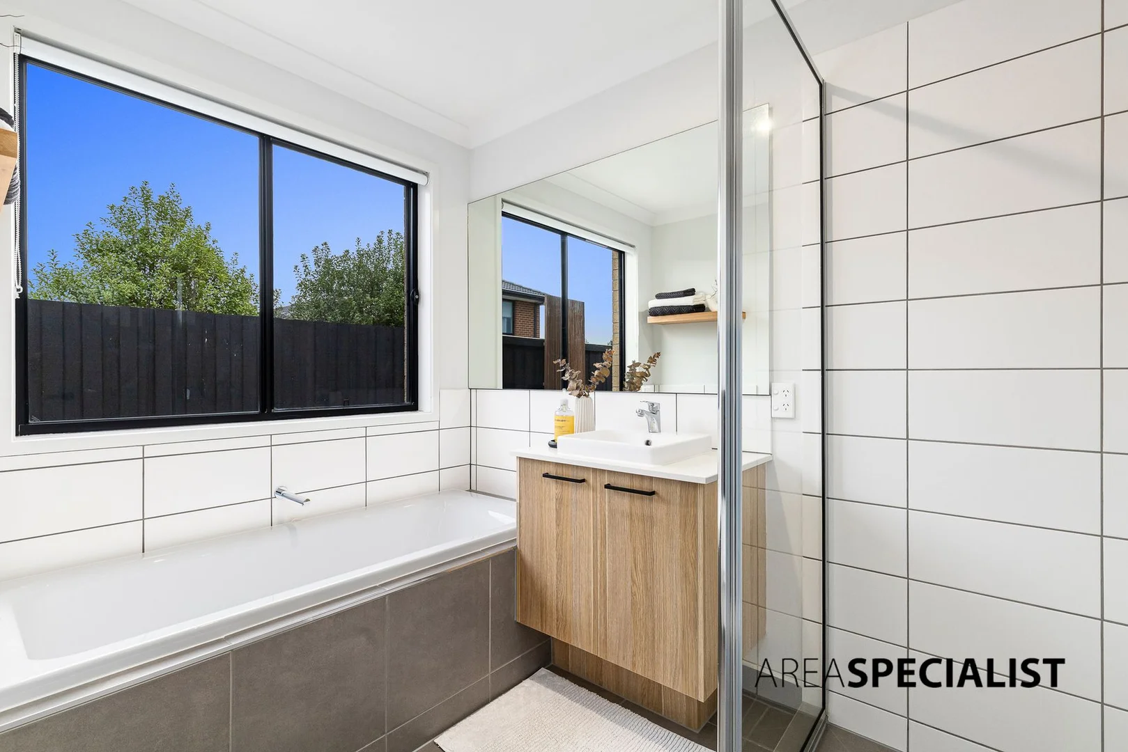 Additional image 6 of 10 Thoroughbred Drive, Clyde North VIC 3978