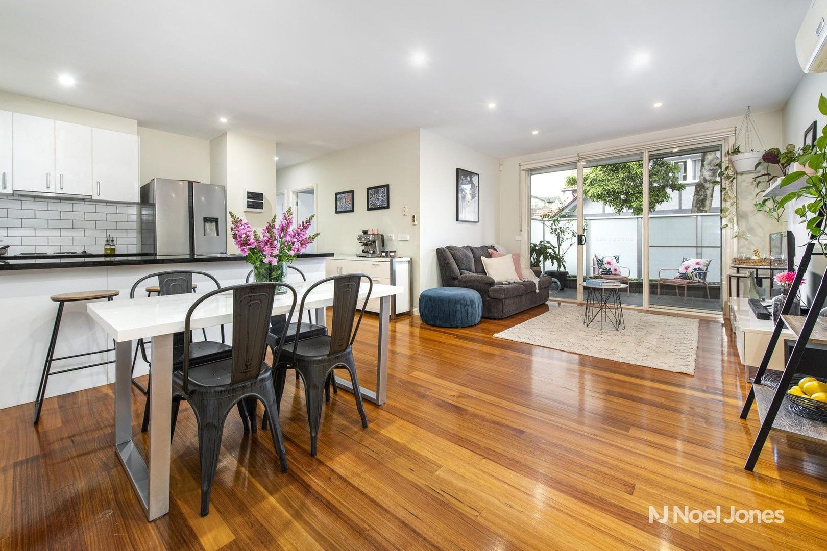 204/662 Whitehorse Road, Mont Albert VIC 3127, Image 0