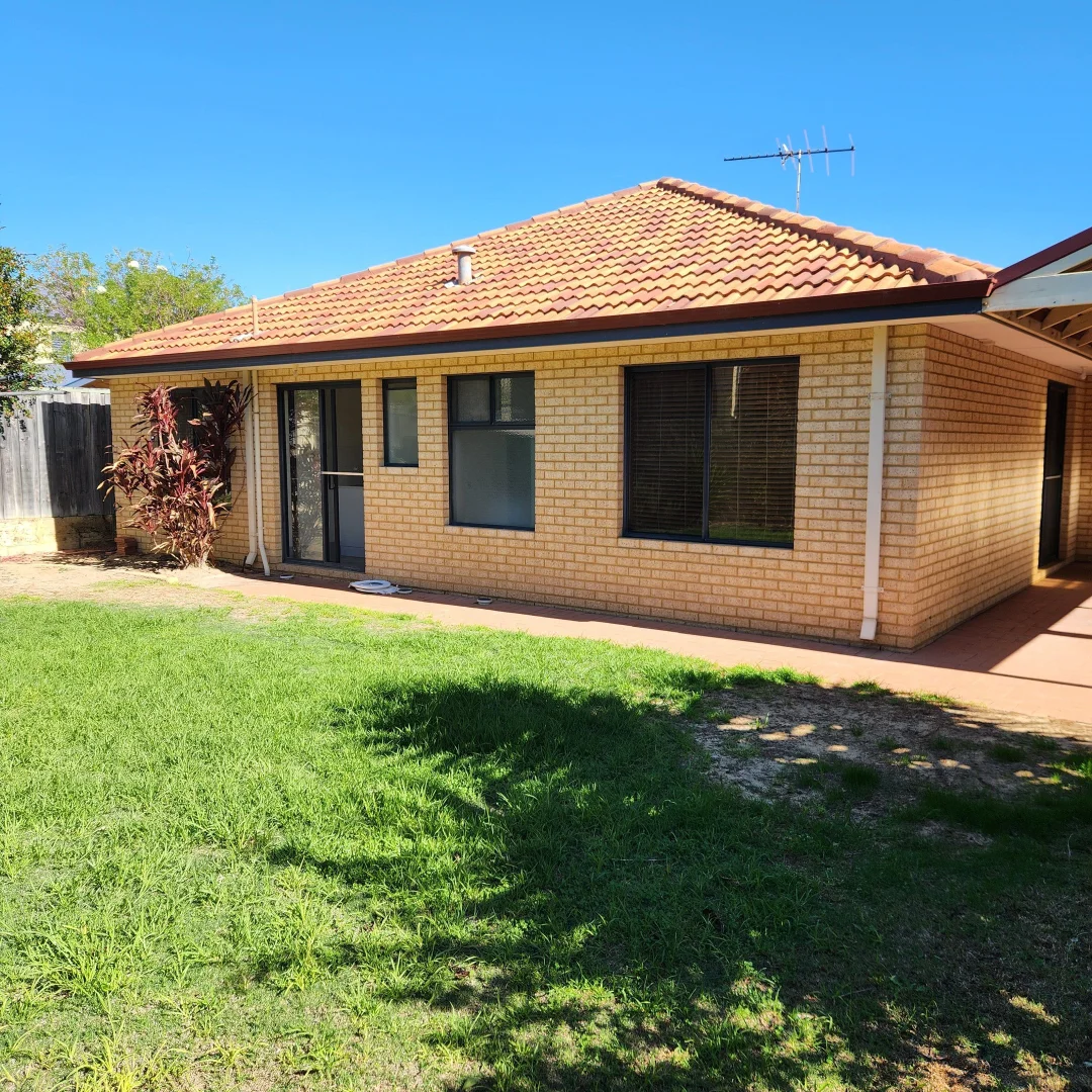 Additional image 13 of 4 Bantry Bend, Mindarie WA 6030