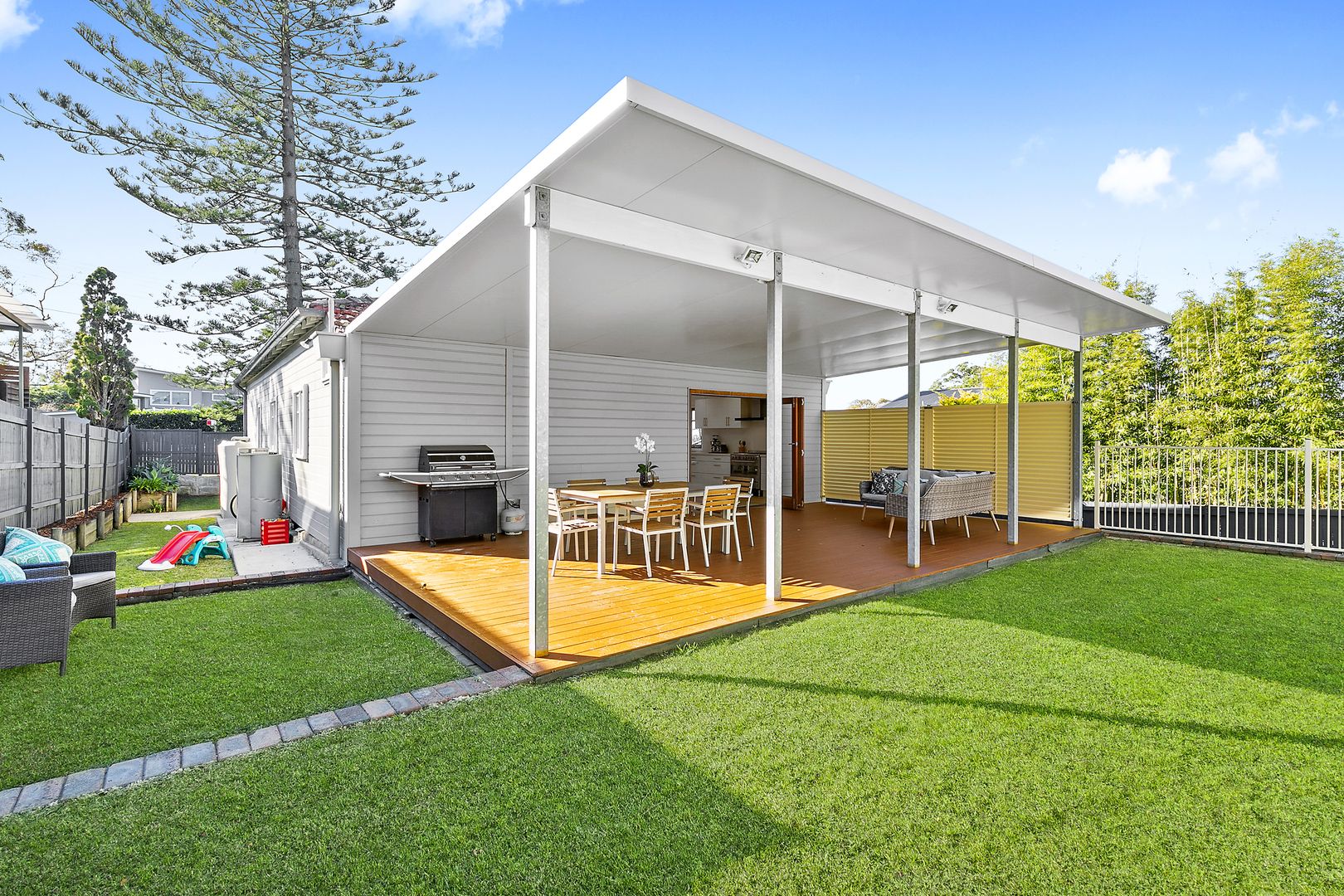 113 Frenchs Forest Road, Seaforth NSW 2092, Image 1