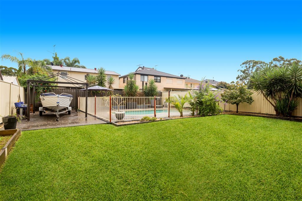 18 Erina Place, South Windsor NSW 2756, Image 2