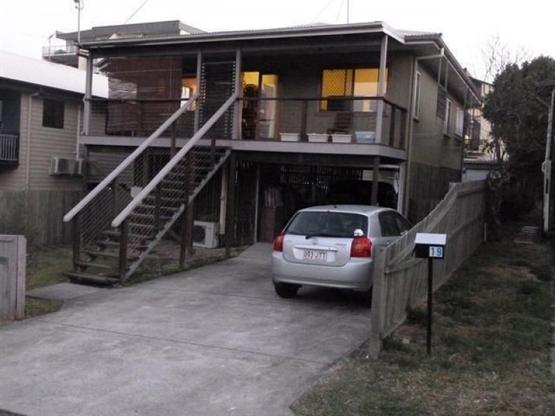 4 bedrooms House in 21 Perkins Street UPPER MOUNT GRAVATT QLD, 4122