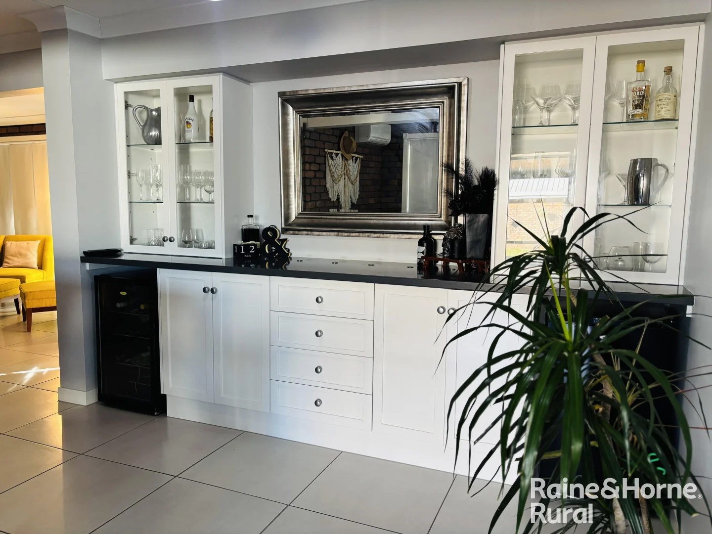 Additional image 5 of 8 Marsden Court, Roma QLD 4455