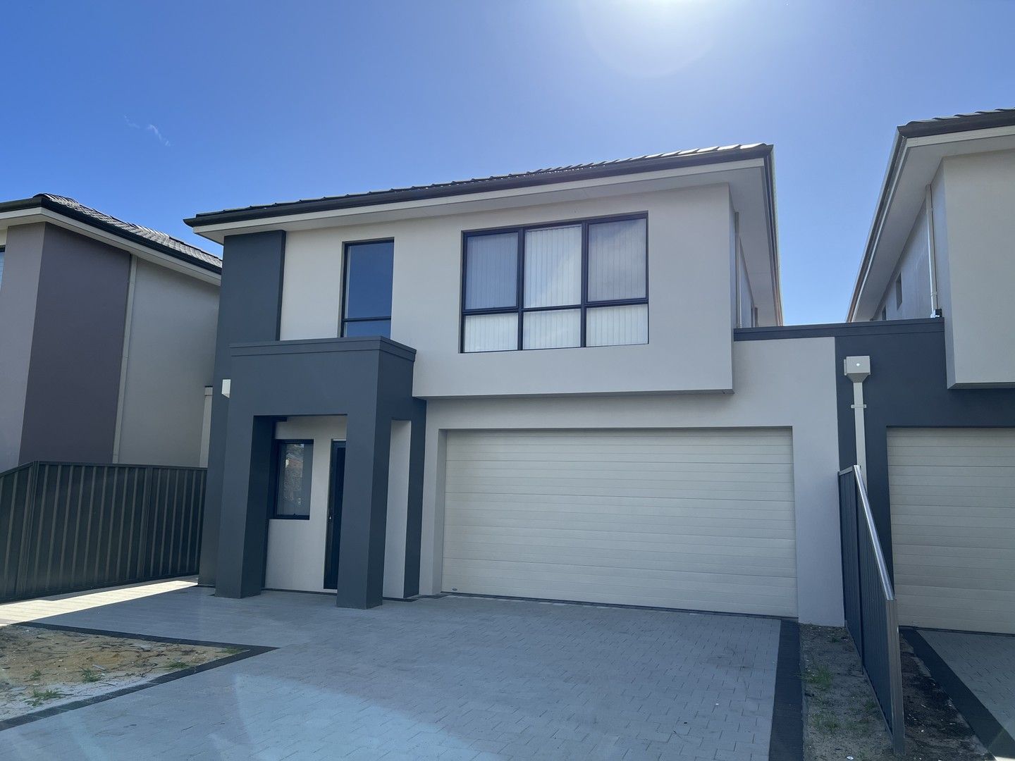 4 bedrooms House in 14A Rosehill Crescent WILLETTON WA, 6155