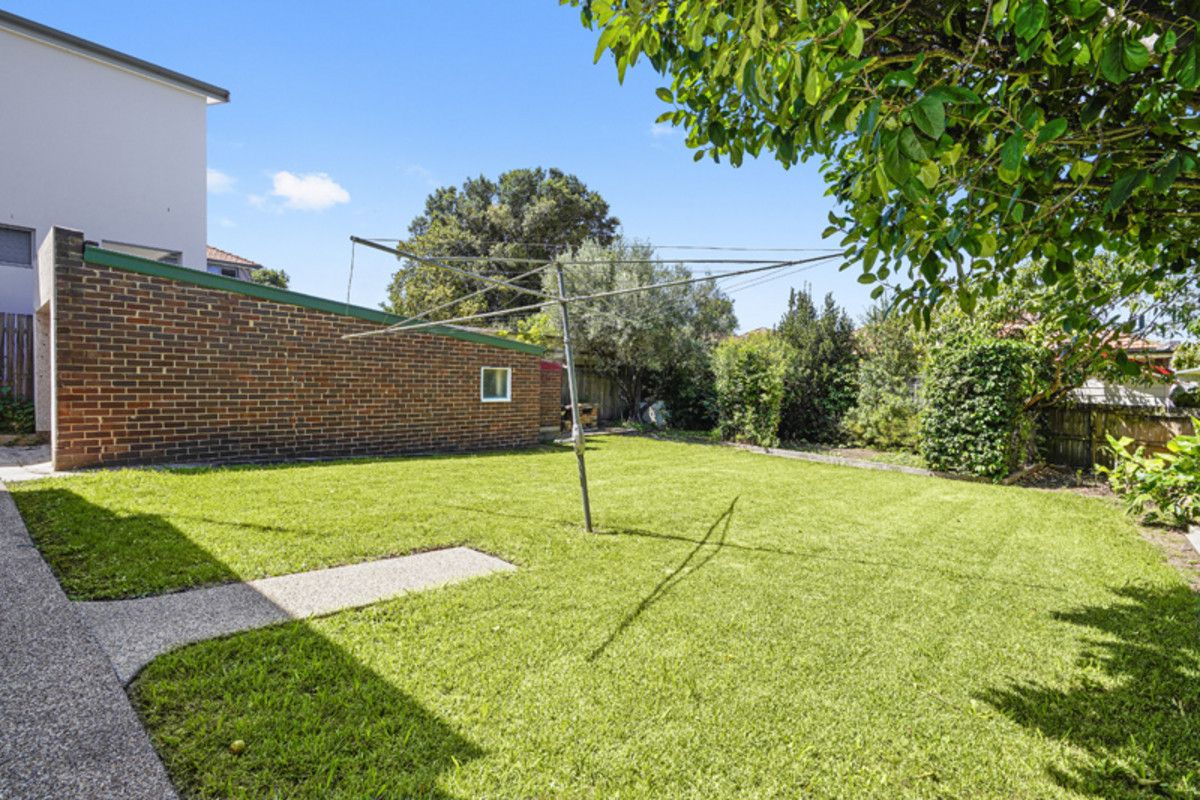 28 Lasswade Street, Ashbury NSW 2193, Image 1