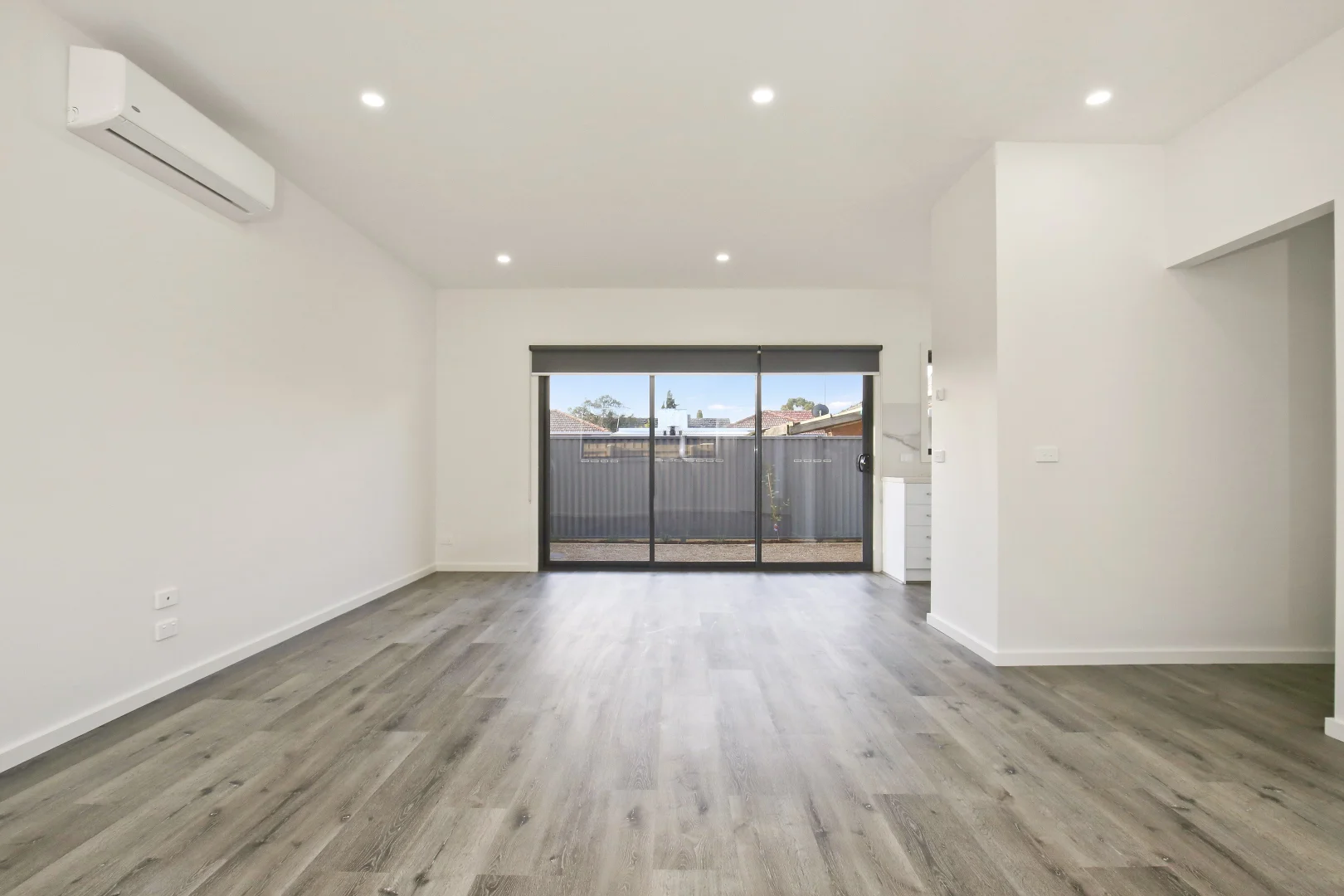 Additional image 4 of 2/5 Bristol Road, Pascoe Vale VIC 3044