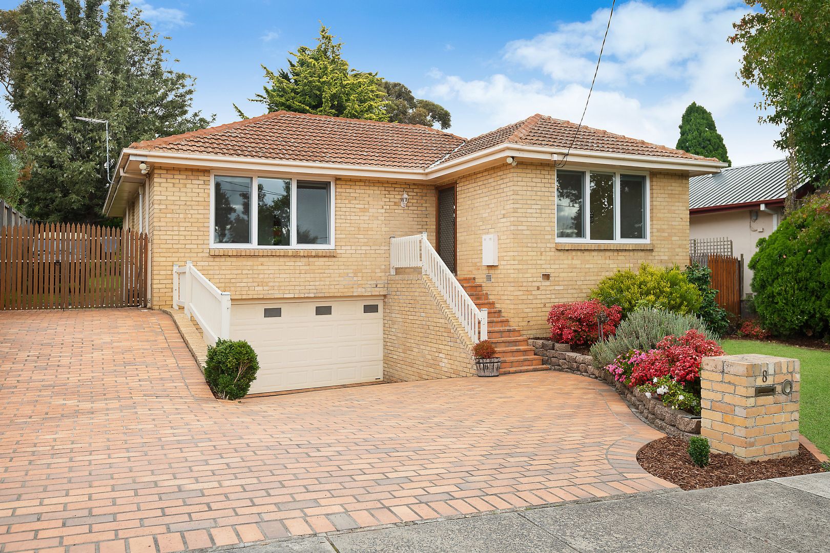 8 Emerald Street, Mount Waverley VIC 3149