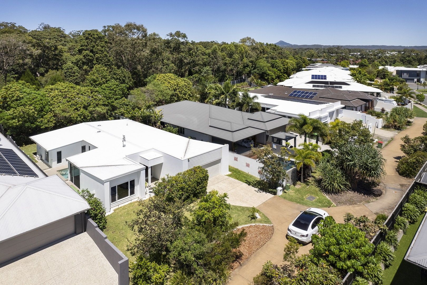 4 bedrooms House in 16 Jailee Court NOOSAVILLE QLD, 4566