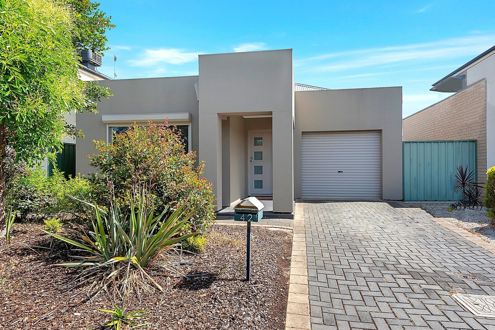 42 Hindmarsh Circuit, Mawson Lakes SA 5095, Image 0