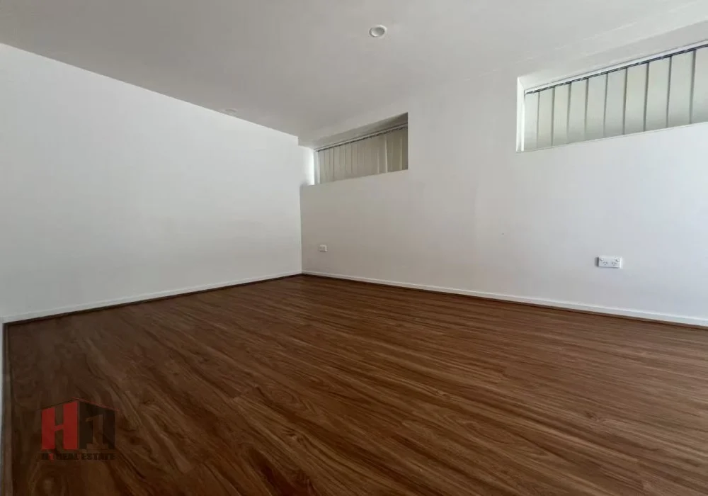 Additional image 11 of B/127 Lang Street, Sunnybank Hills QLD 4109