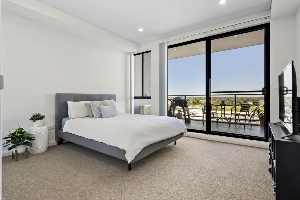 402/66 Cambridge Street, Blacktown NSW 2148, Image 2