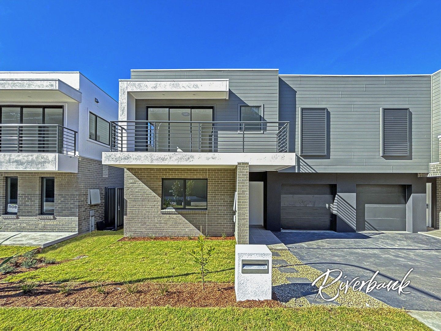 5 bedrooms House in 337 Driftway Drive PEMULWUY NSW, 2145