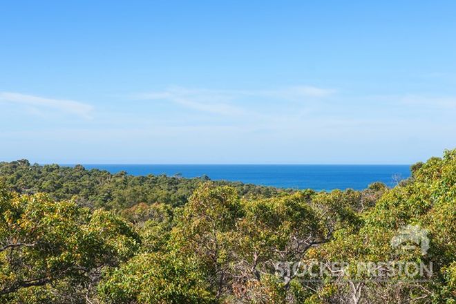 Picture of 18 Lancelot View, EAGLE BAY WA 6281