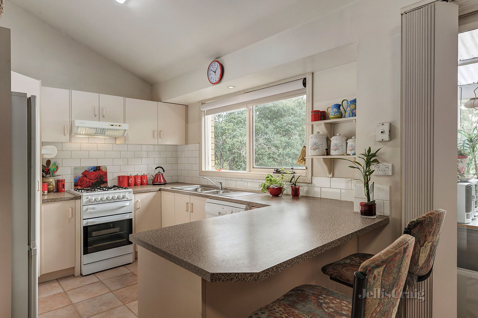 2/5 Flint Street, Eltham VIC 3095, Image 1