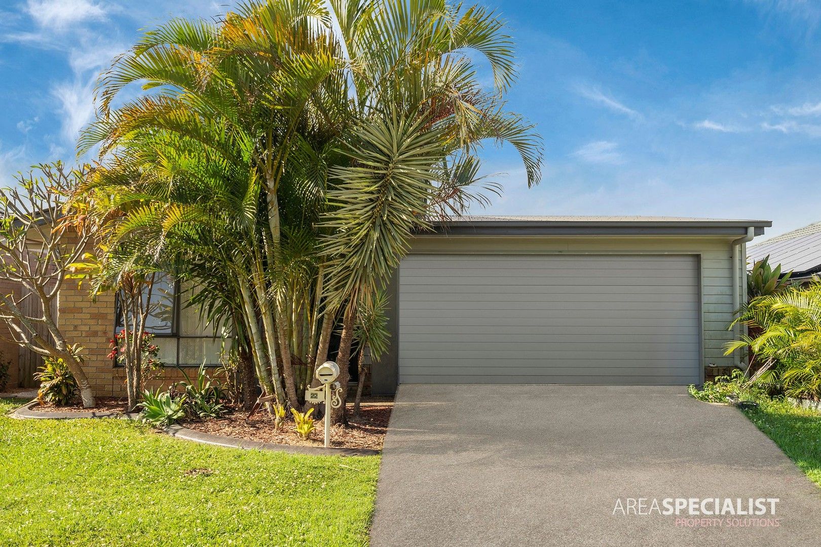 4 bedrooms House in 22 Venetian Way COOMERA QLD, 4209