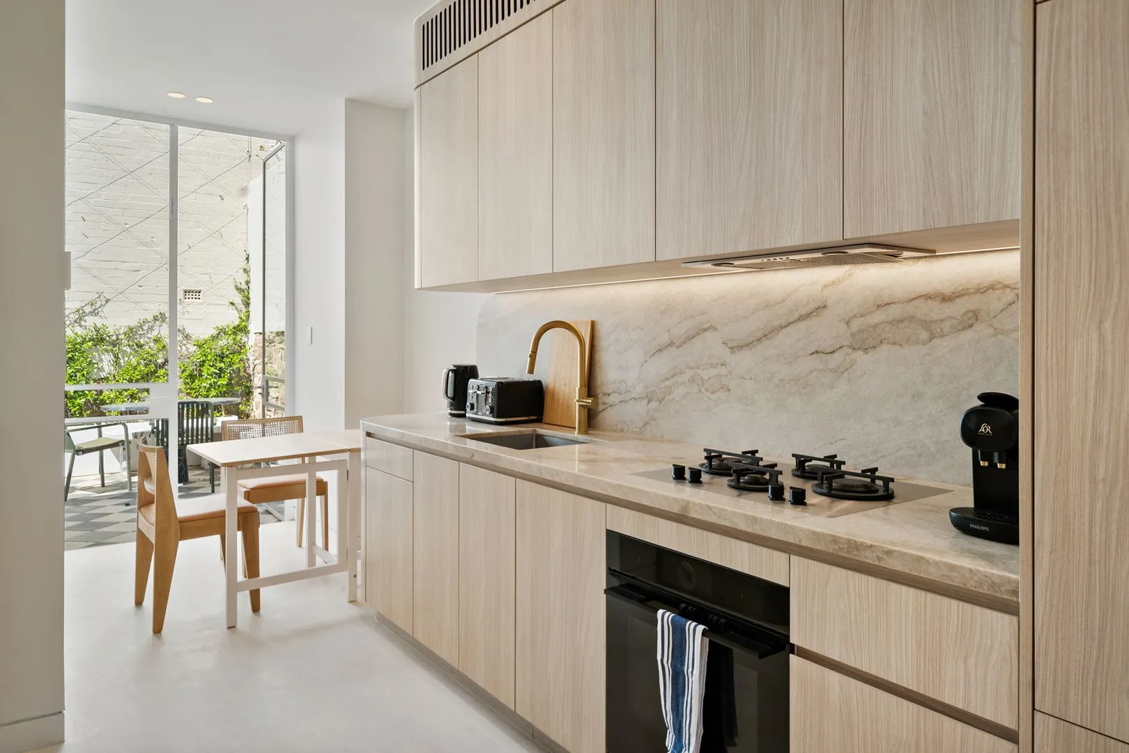 Luxury Furnished Paddington Terrace | 2 Bed + 2 Bath - Widok 3