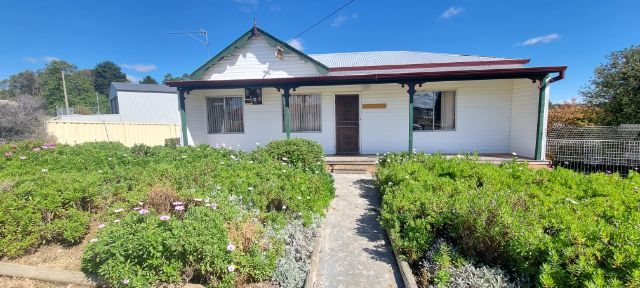 3 bedrooms House in 35 LIME STREET PORTLAND NSW, 2847