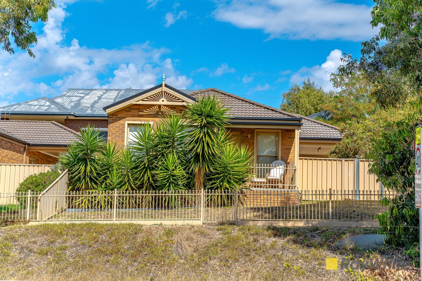 2 bedrooms House in 3/19 Holmes Road LONG GULLY VIC, 3550