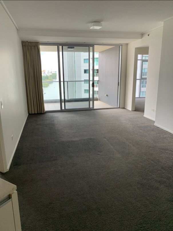 102 Mantra On The Quay 30 Macrossan Street Brisbane City Qld 4000 Apartment For Rent 600 Domain
