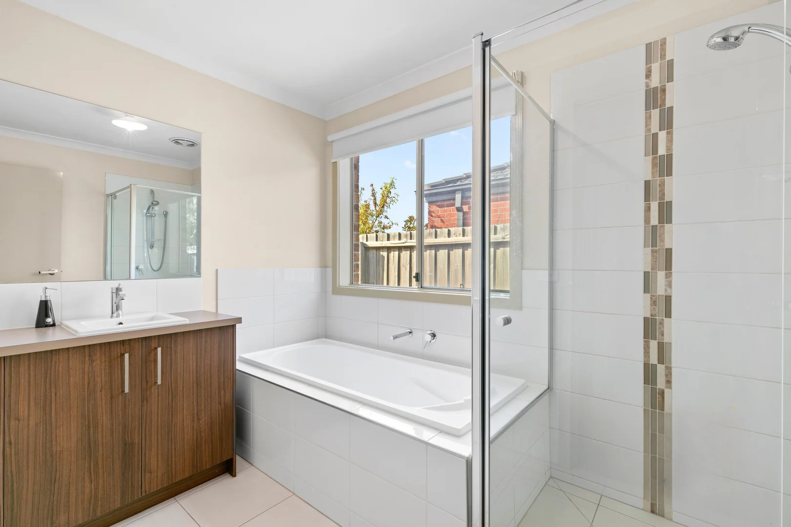 Additional image 8 of 4 Bondi Street, Armstrong Creek VIC 3217