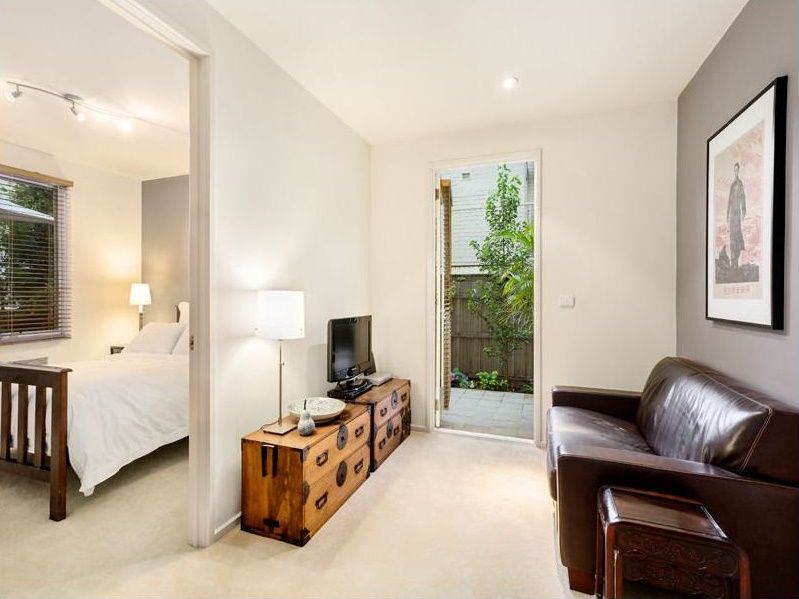 4/2A The Avenue, Windsor VIC 3181, Image 2