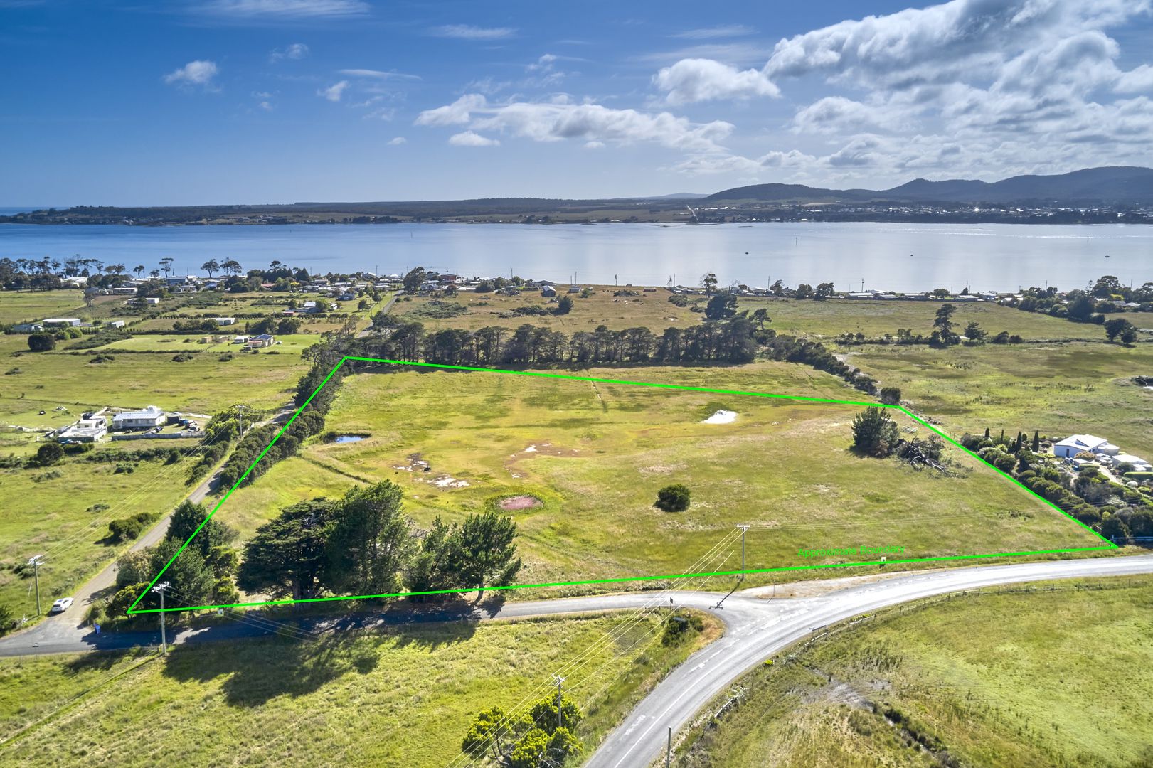 8 Parnaple Road, Kelso TAS 7270 Domain