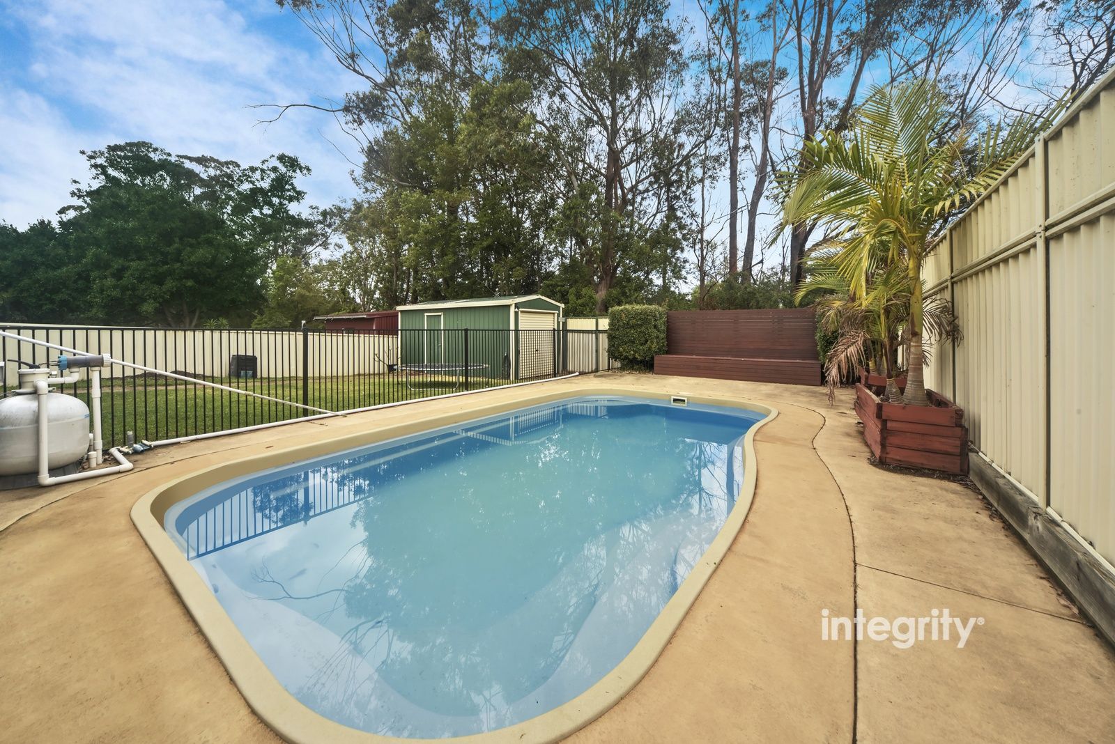 4 Olympic Drive, West Nowra NSW 2541