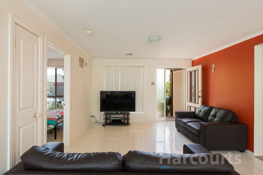 1/7 Crown Court, Tarneit VIC 3029, Image 1