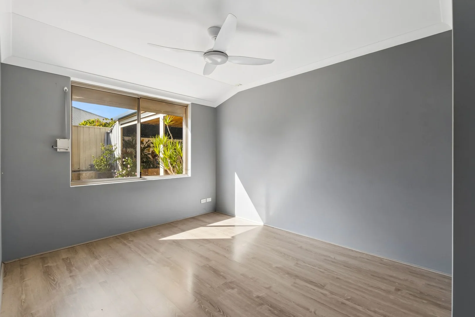 Additional image 25 of 24 Whimbrel Parade, Bennett Springs WA 6063