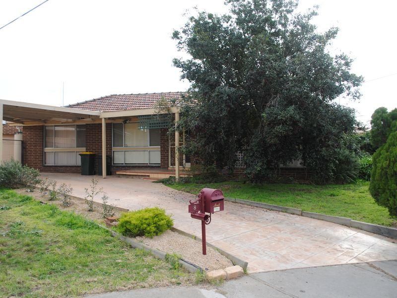 8 Jenkins Court, Kealba VIC 3021, Image 0