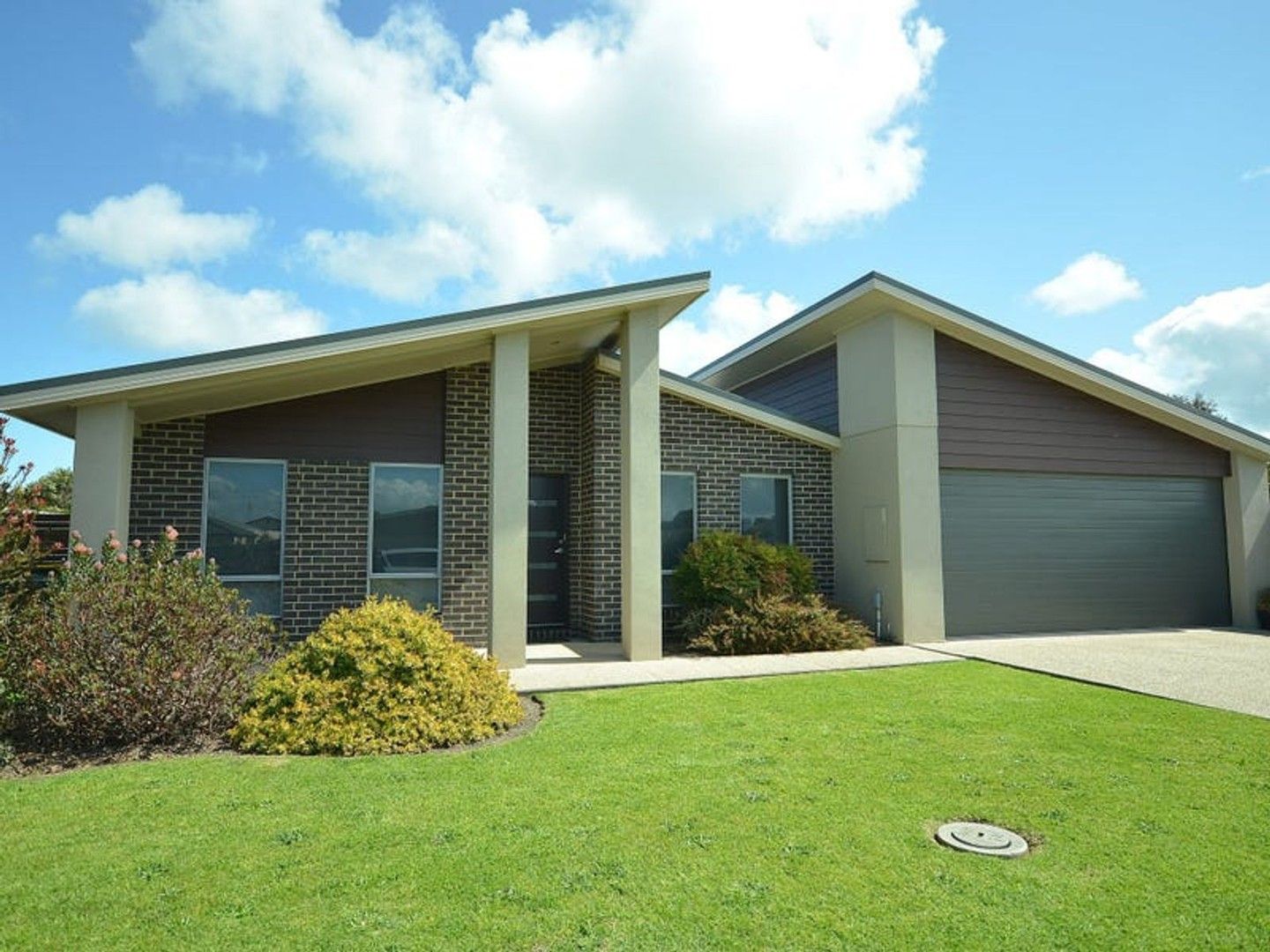 4 bedrooms House in 32 Beachcomber Drive INVERLOCH VIC, 3996