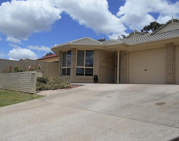 29 Hyde Place, Forest Lake QLD 4078