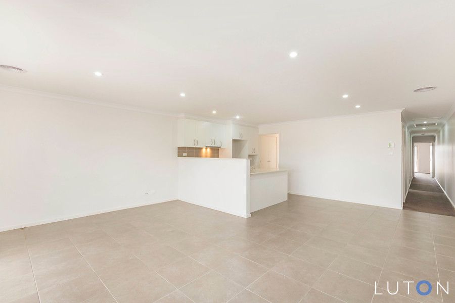 5/3 Fernando Street, BONNER ACT 2914, Image 2