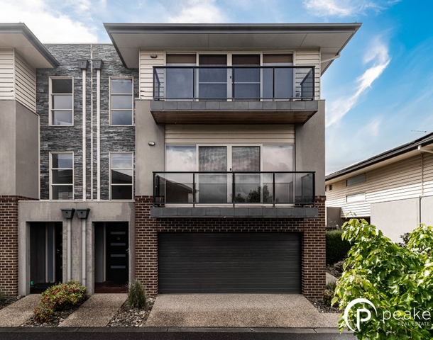 13/25 Canberra Avenue, Berwick VIC 3806