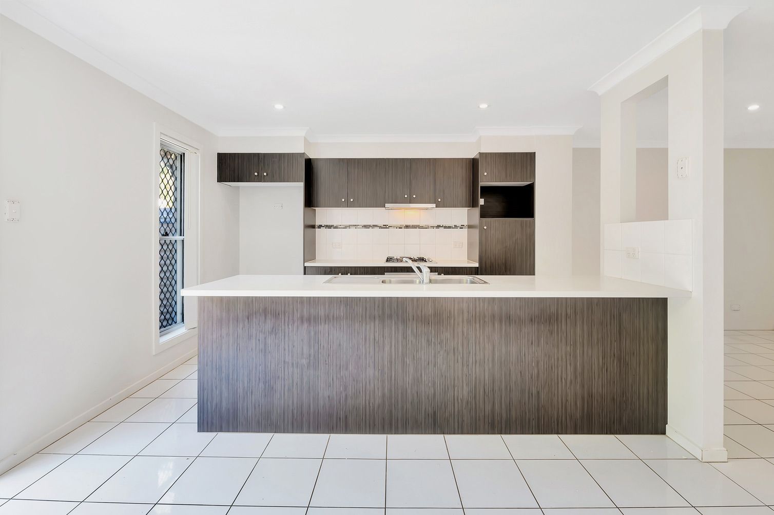 1/14 Tuxworth Place, Pimpama QLD 4209, Image 2