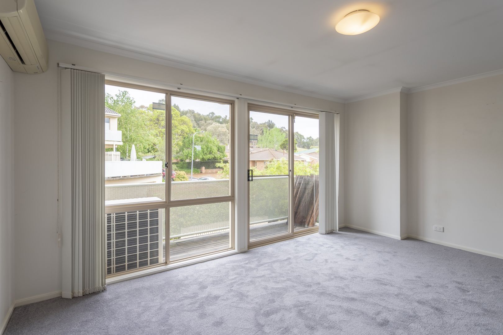 28/44 Medworth Crescent, Lyneham ACT 2602, Image 2