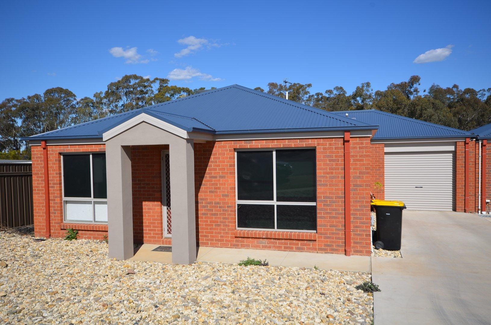 1/4 Rosemary Court Golden Square Property History Address Research