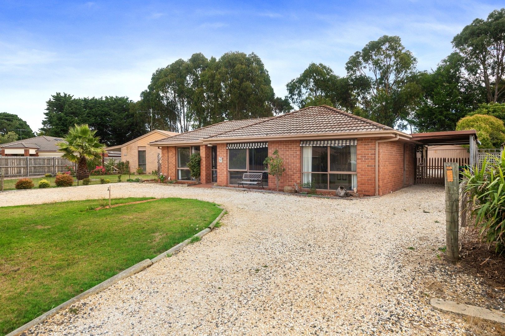 6 Acacia Court, Romsey VIC 3434 House For Rent Domain